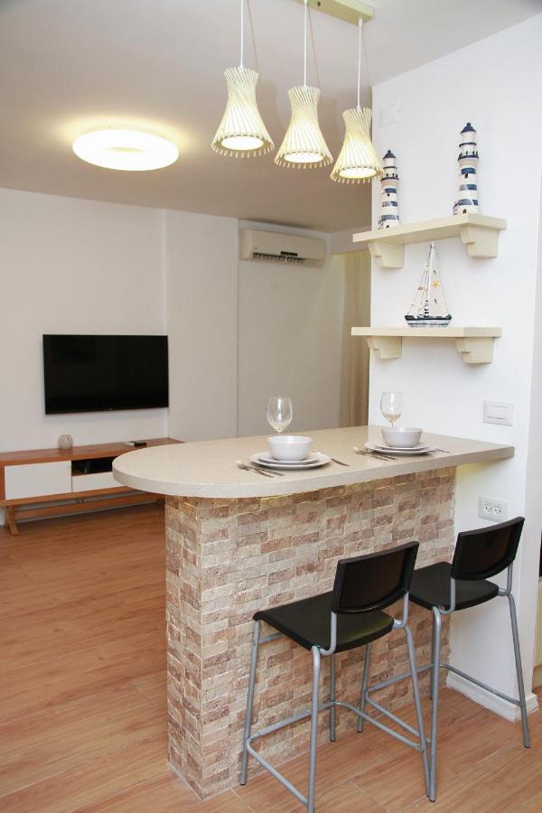 בת ים Apartments4You Betti מראה חיצוני תמונה