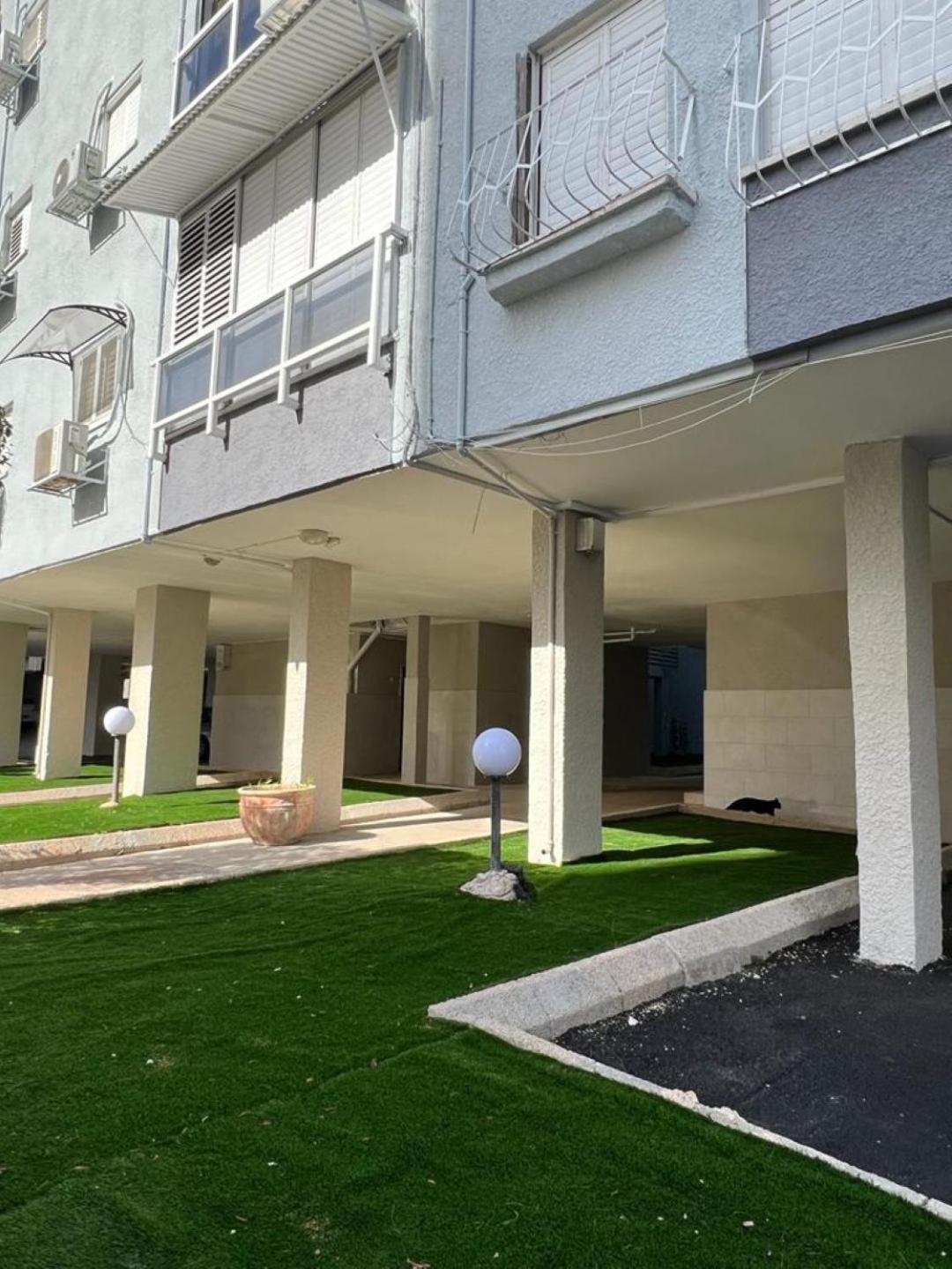 בת ים Apartments4You Betti מראה חיצוני תמונה